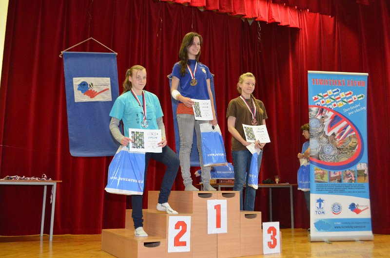 Karvina_17052014_22.jpg - 2. závod Českého poháru v Karviné (17.5.2014) - Stupně vítězů: starší dorostenky.